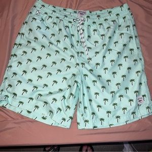 Men’s swim trunks
